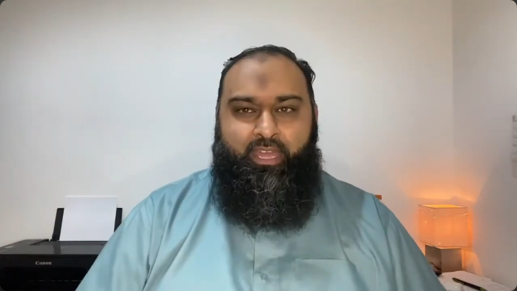 الإيمان بالملائكة والكتب السماوية واليوم الآخر