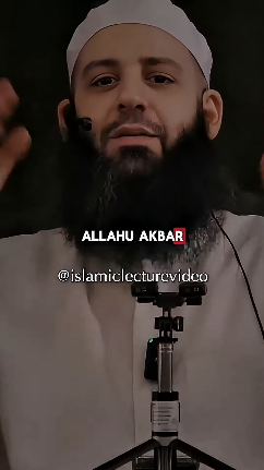 لماذا يبعث الدعاء إلى الله بأسمائه الحسنى الطمأنينة في القلب؟ (باللغة الفيتنامي)